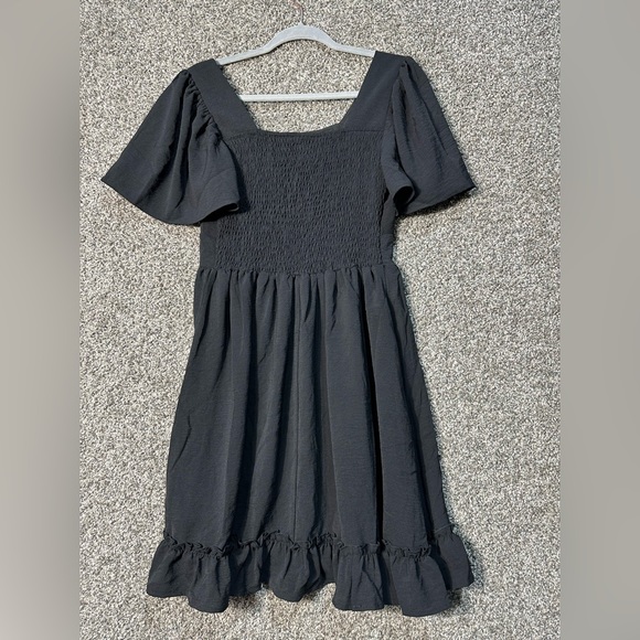 NWOT Square Neck Flutter Sleeve Cottagecore Smocked Dress Size Small - Picture 5 of 6